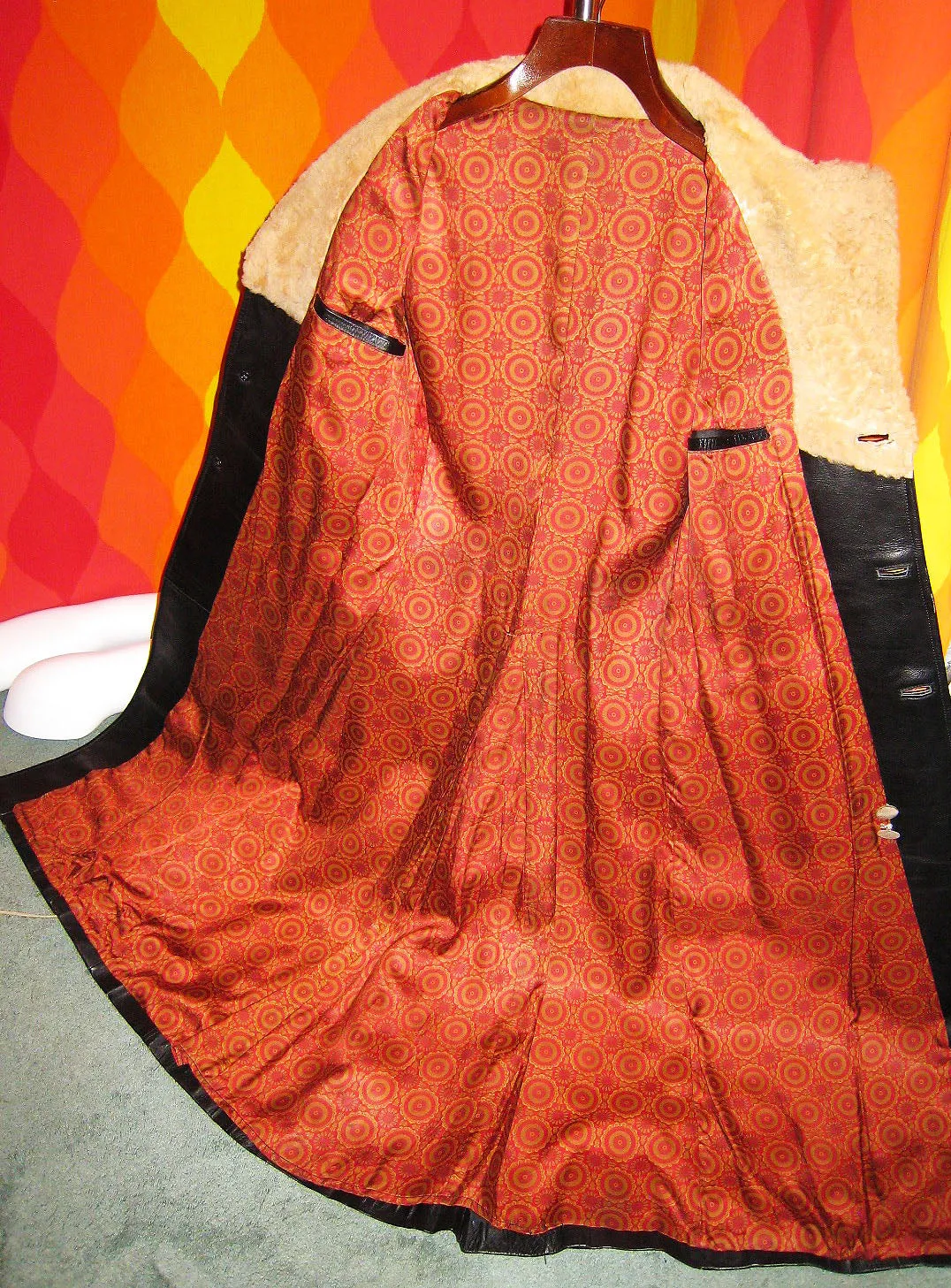 1960's Vintage Men's Maxi Leather and Shearling Coat, Glam, Groovy, Beatnik, Mod, Psychedelic, Dandy, Rock, Carnaby Street, Hippie Chic, Swank, Lounge, Biba era.