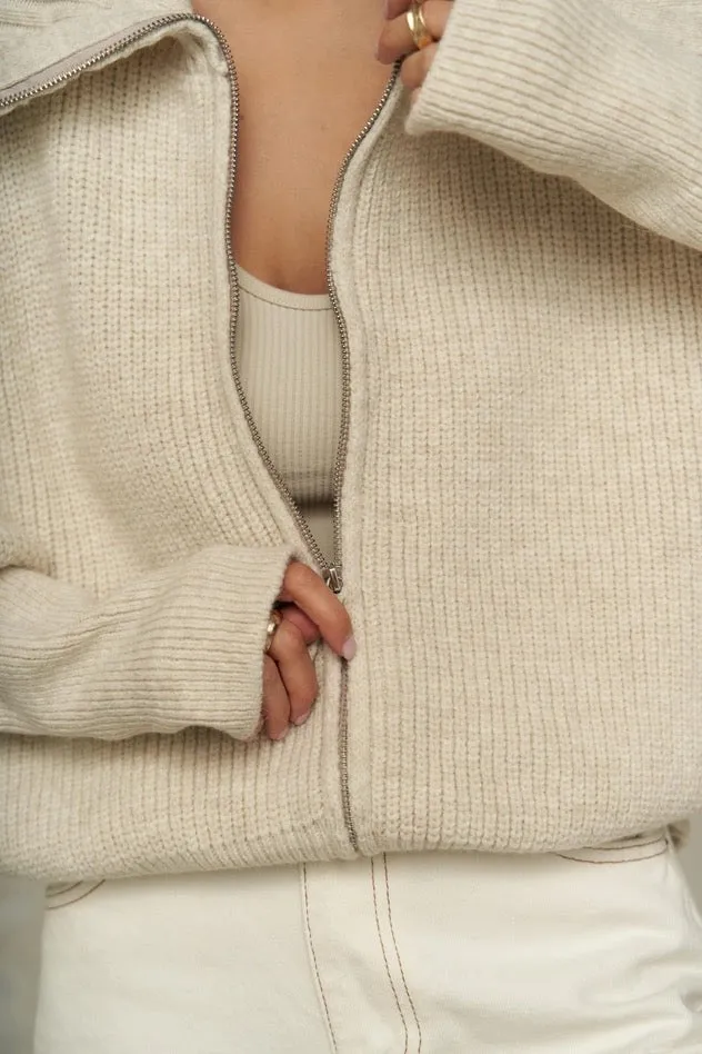 Baggy Beige Zip-Up Knit Cardigan