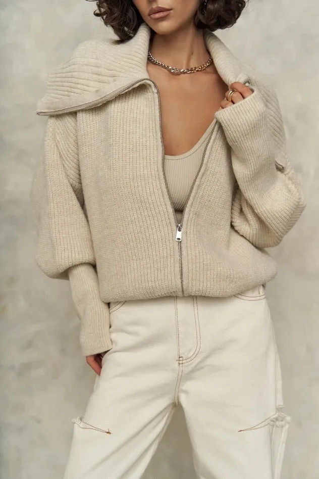 Baggy Beige Zip-Up Knit Cardigan