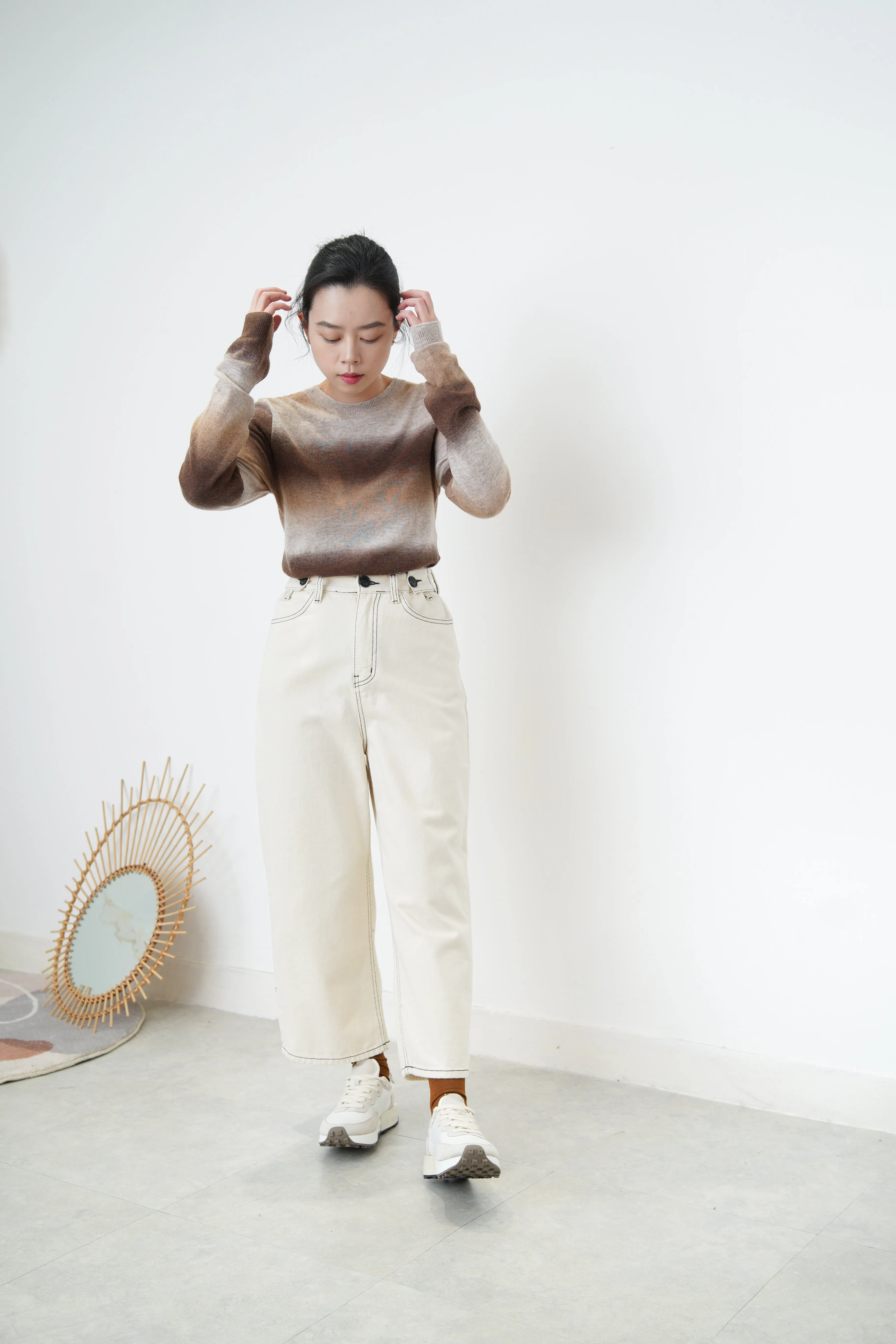 Brown gradient soft knit top in split hem