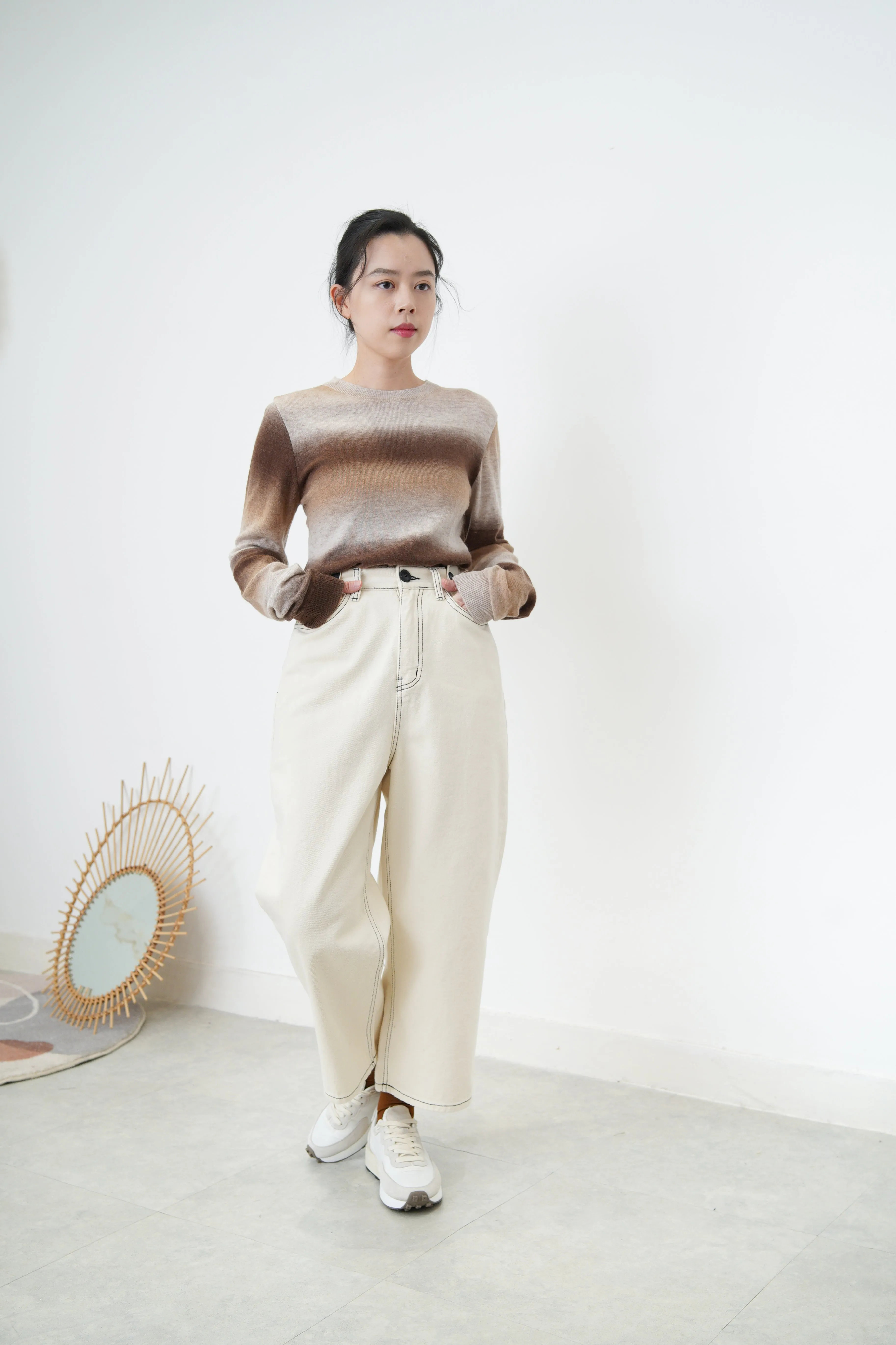 Brown gradient soft knit top in split hem