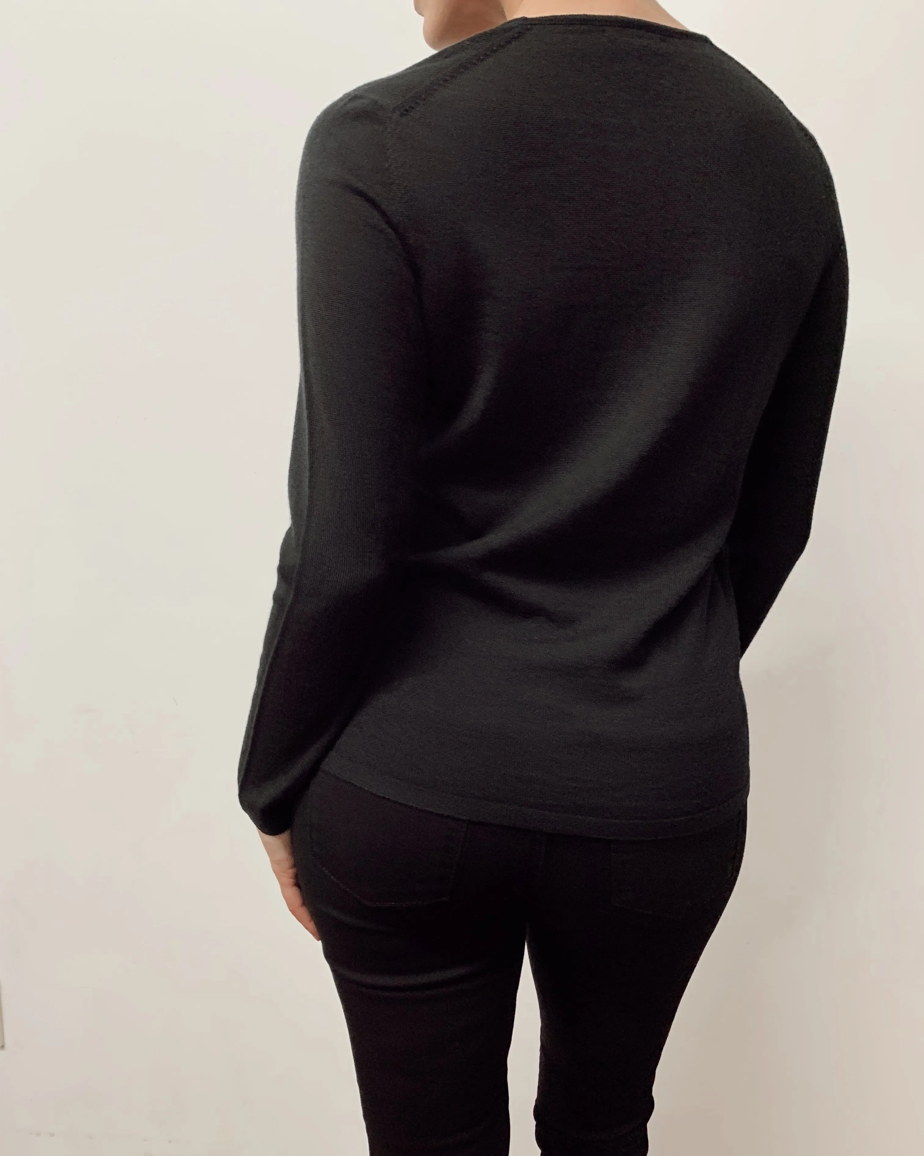 Crew Neck Jumper (Black)