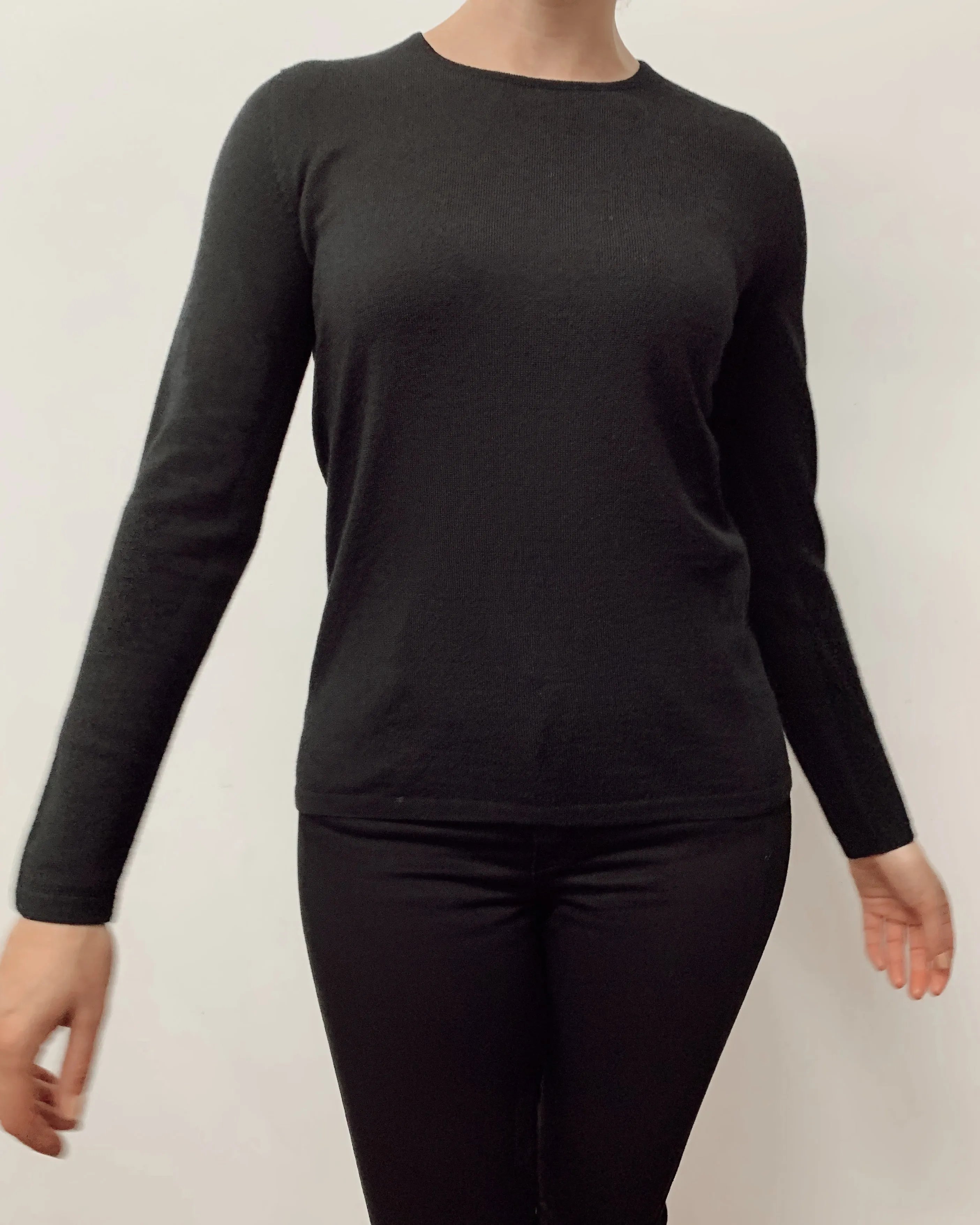 Crew Neck Jumper (Black)