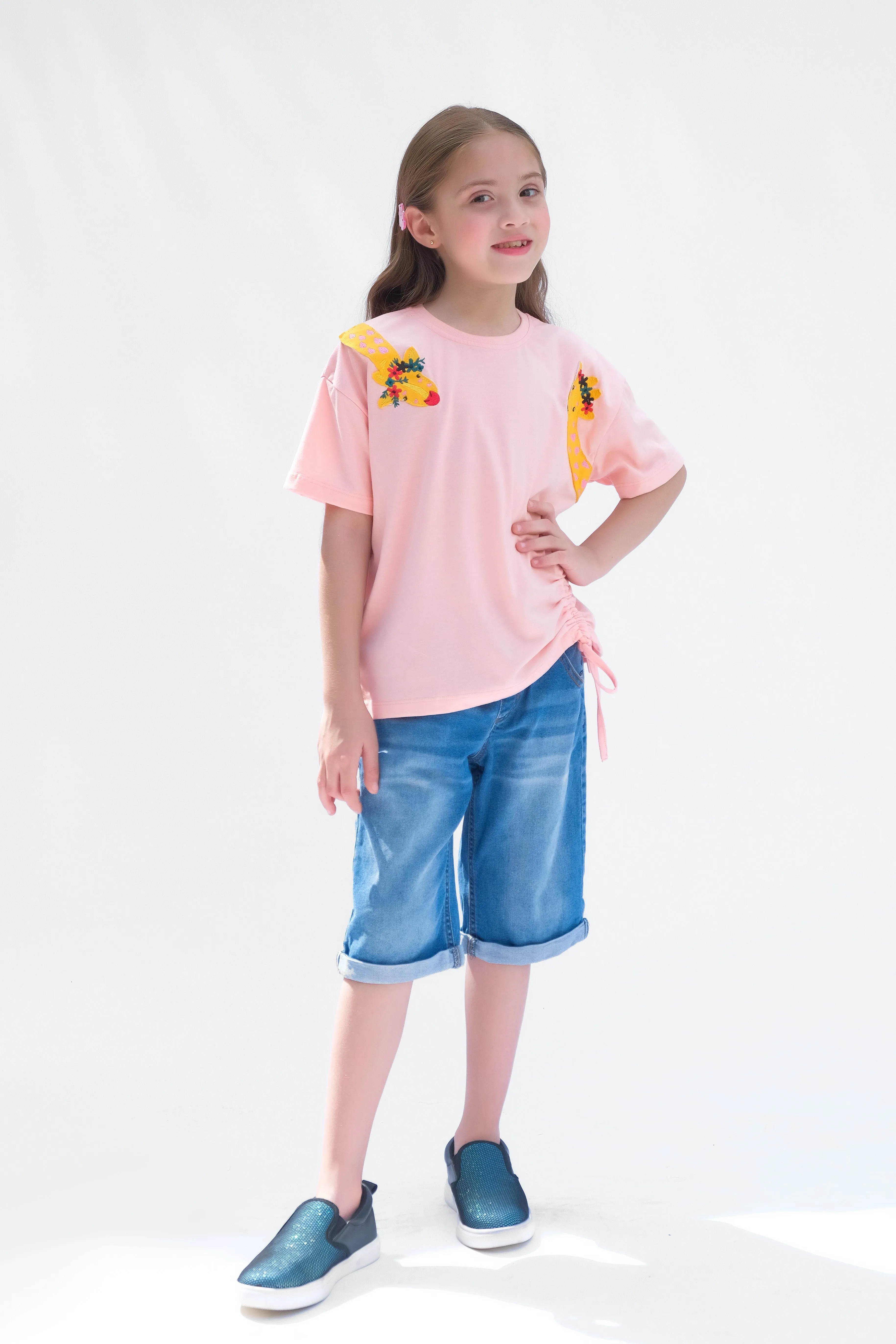 Giraffe with embroidery - Half sleeves T-shirts For Kids - Pink