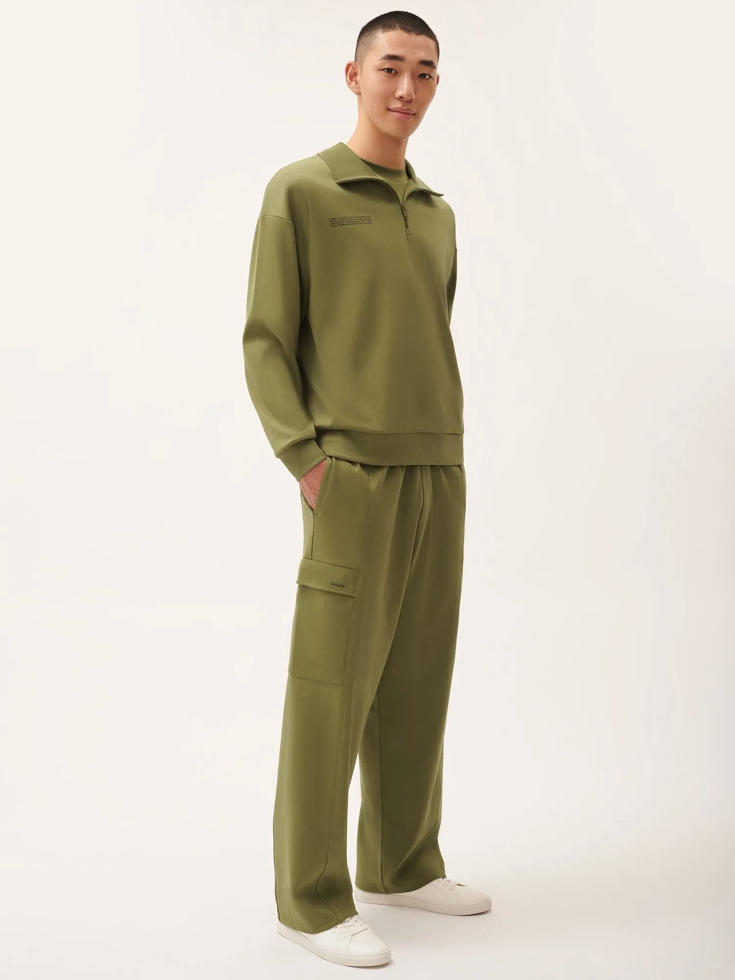 Mens DNA Double Jersey Cargo Trousers—highland green