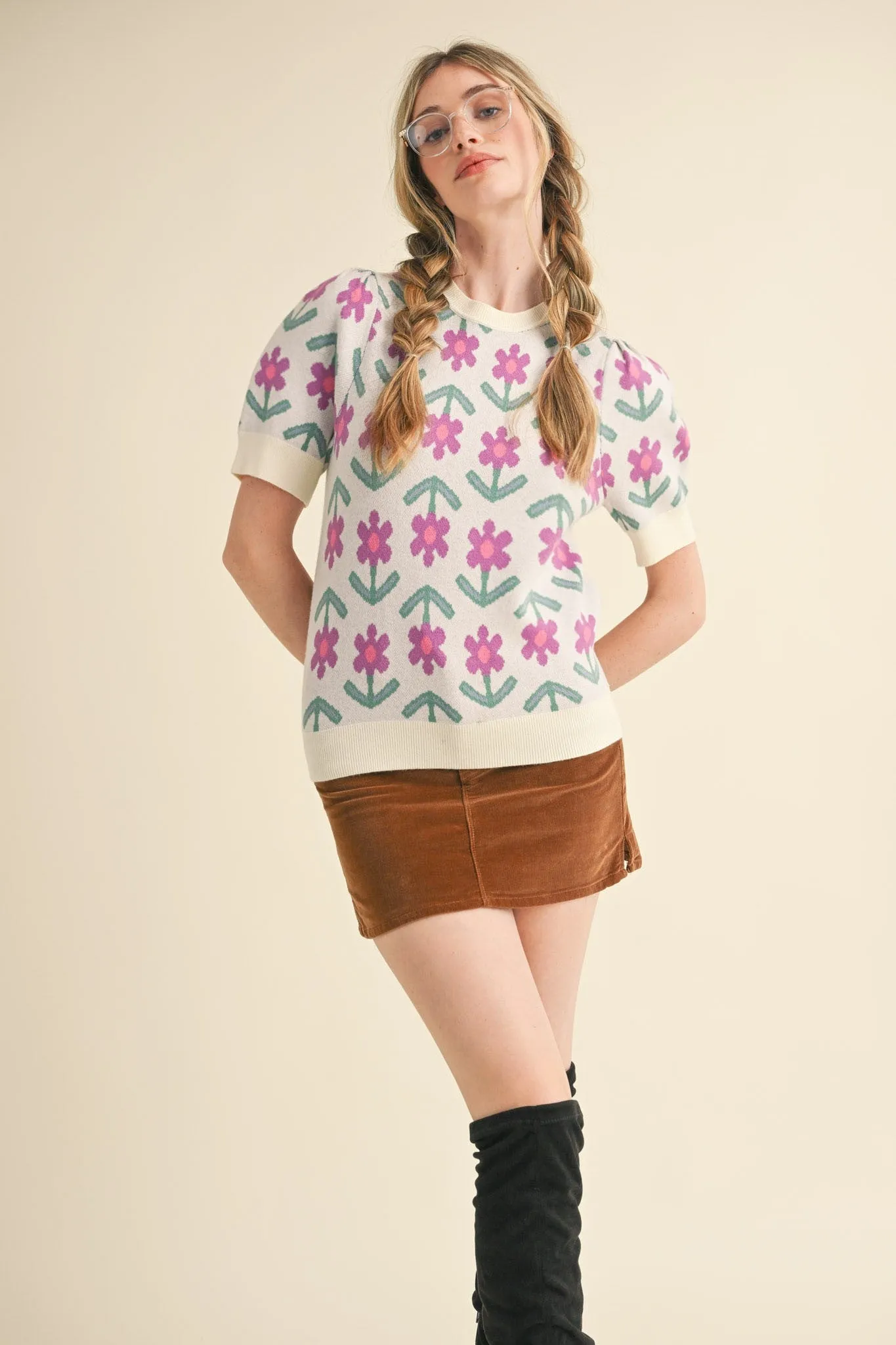 Short Sleeve Floral Knit Sweater